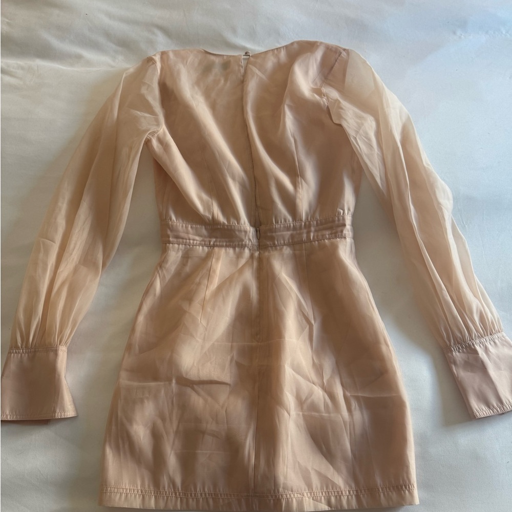 L’Academie Penélope Champagne Cream V-Neck Long sleeve Dress - Picture 8 of 9